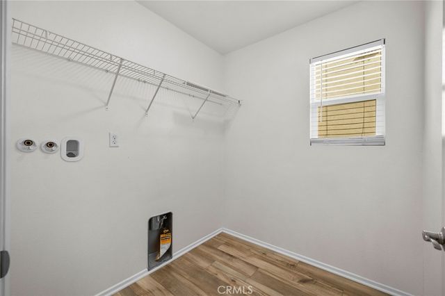 17920 Pokeroot, San Bernardino, CA 92407