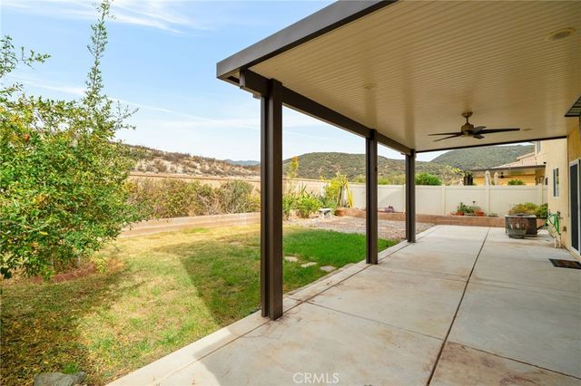 17920 Pokeroot, San Bernardino, CA 92407