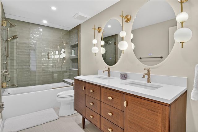 2589 Stone Chip Dr, Hampton, PA 15101