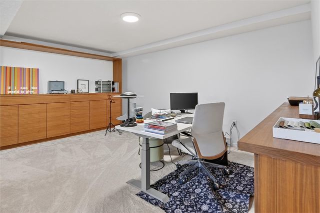 2589 Stone Chip Dr, Hampton, PA 15101