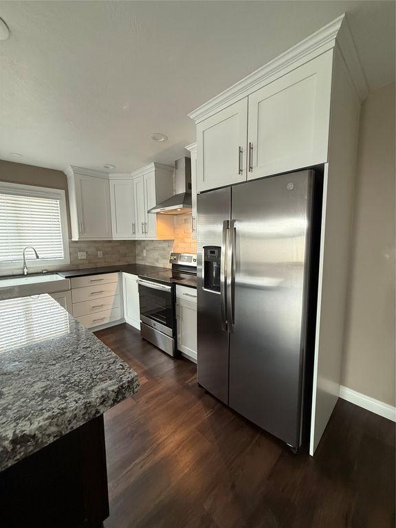 2002 Market Place Drive, Great Falls, MT 59404 photo 3