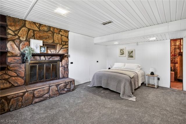 7926 Price Schaffer Road, Hubbard, OH 44425