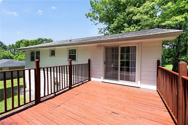 7926 Price Schaffer Road, Hubbard, OH 44425