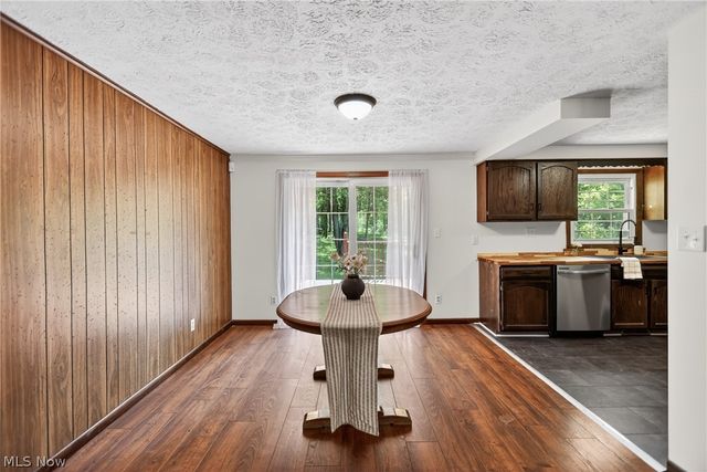 7926 Price Schaffer Road, Hubbard, OH 44425