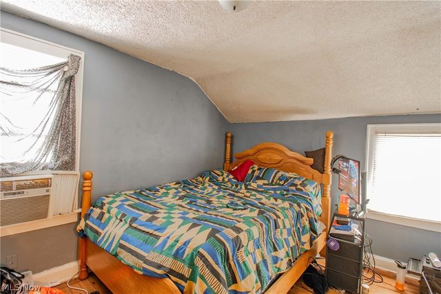 800 Halter Court NW, Canton, OH 44708