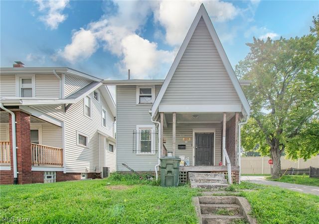 800 Halter Court NW, Canton, OH 44708