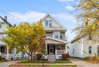 2026 Dowd Avenue, Lakewood, OH 44107