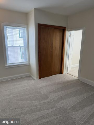 513 E WALNUT ST, Perkasie, PA 18944
