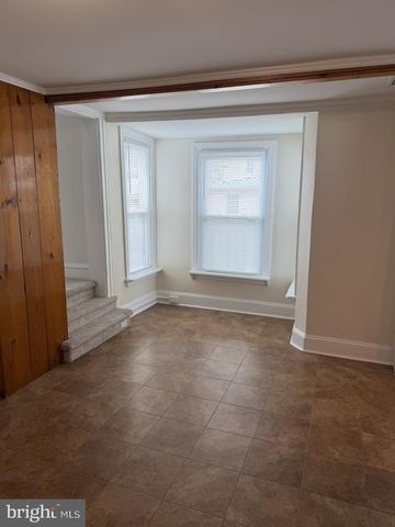 513 E WALNUT ST, Perkasie, PA 18944