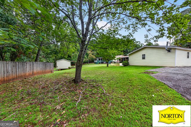 5368 Old Winder Highway, Braselton, GA 30517