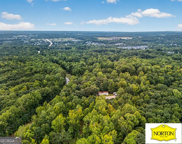 5368 Old Winder Highway, Braselton, GA 30517