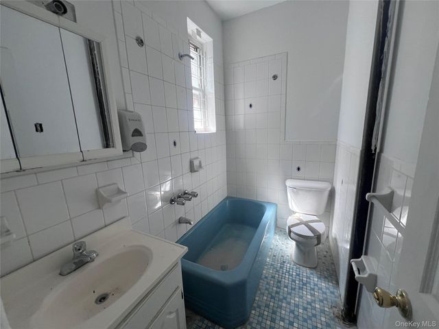 5017 Avenue D, Brooklyn, NY 11203