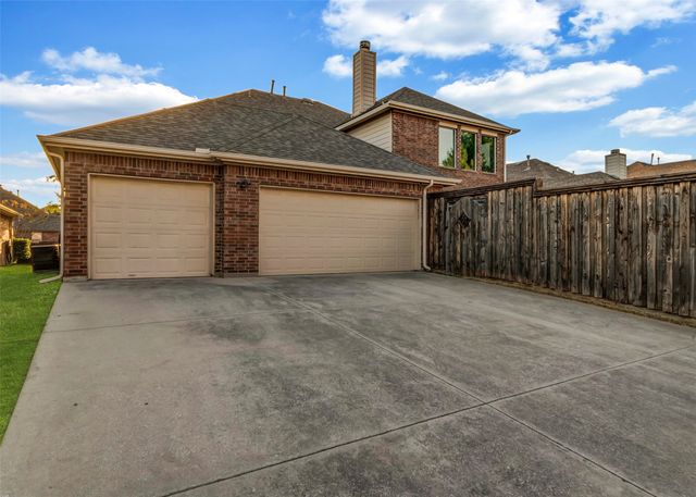 3413 Black Gold Drive, Mckinney, TX 75070