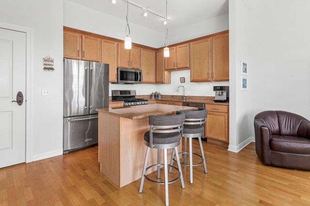 370 Marshall Avenue 401, Saint Paul, MN 55102