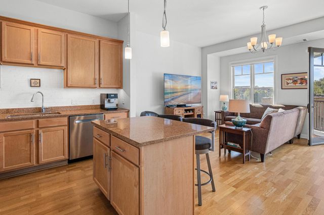 370 Marshall Avenue 401, Saint Paul, MN 55102