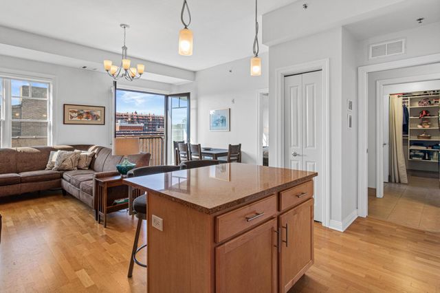 370 Marshall Avenue 401, Saint Paul, MN 55102