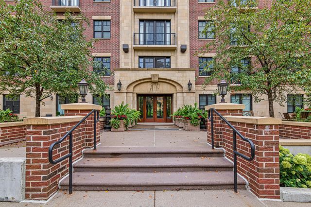 370 Marshall Avenue 401, Saint Paul, MN 55102