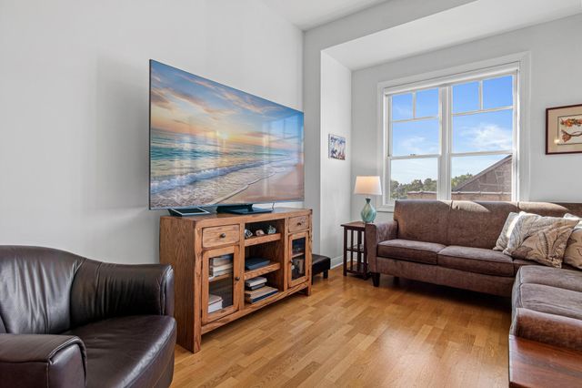 370 Marshall Avenue 401, Saint Paul, MN 55102