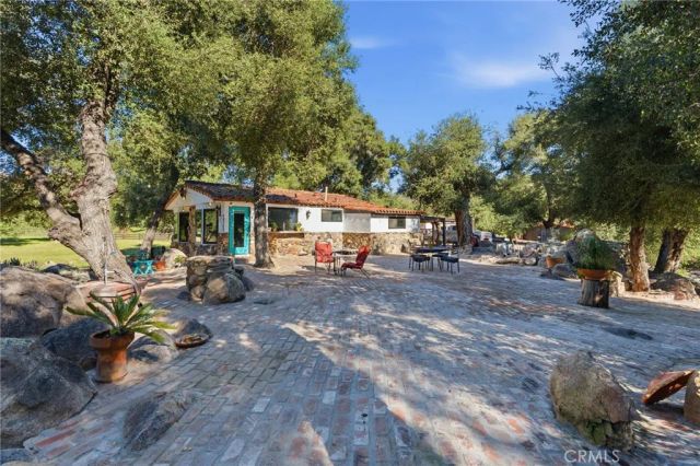 40730 Calle Bandido, Murrieta, CA 92562