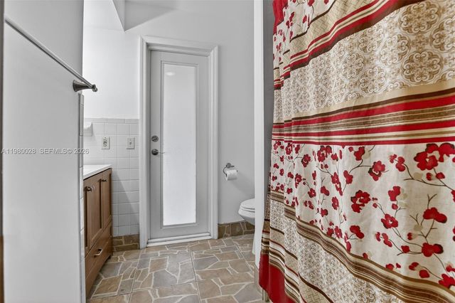 11501 NW 15th St, Pembroke Pines, FL 33026