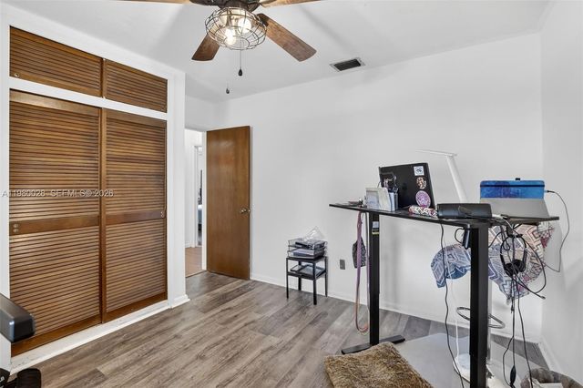 11501 NW 15th St, Pembroke Pines, FL 33026