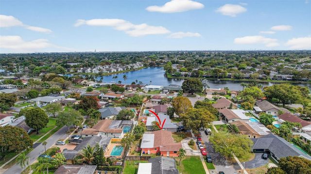 11501 NW 15th St, Pembroke Pines, FL 33026