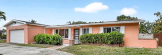 11501 NW 15th St, Pembroke Pines, FL 33026