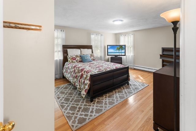 399 Cedar Brook Rd, Lynn, MA 01904