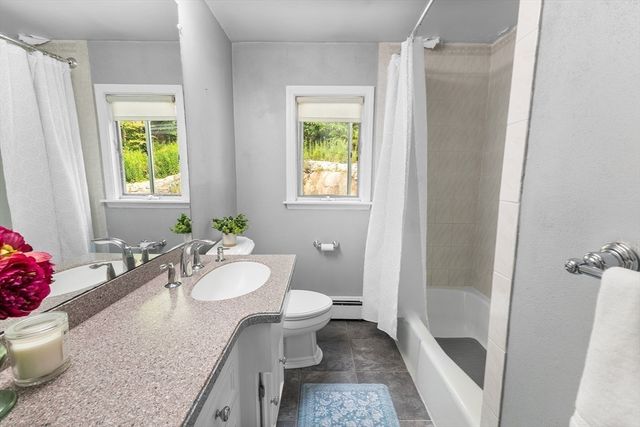 399 Cedar Brook Rd, Lynn, MA 01904