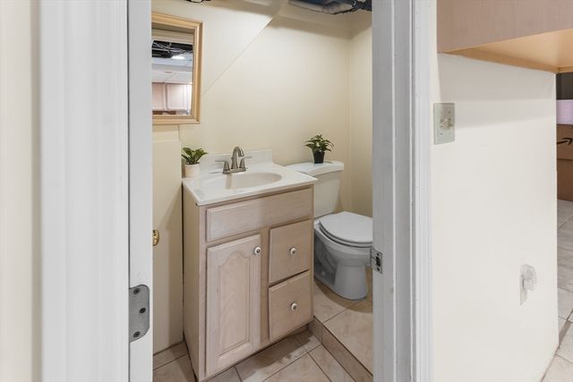 399 Cedar Brook Rd, Lynn, MA 01904