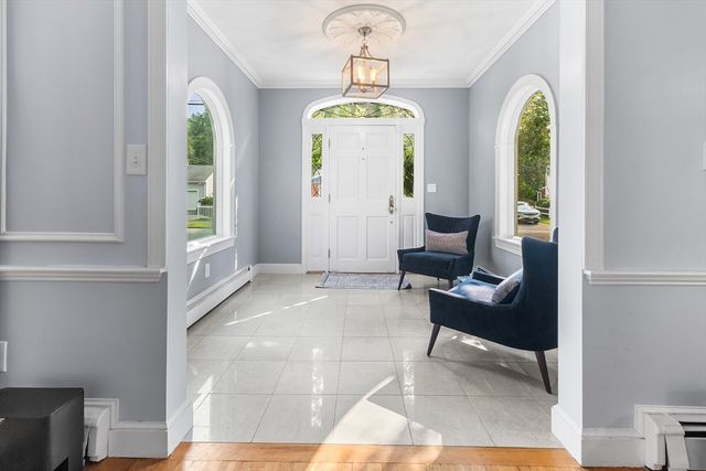 399 Cedar Brook Rd, Lynn, MA 01904