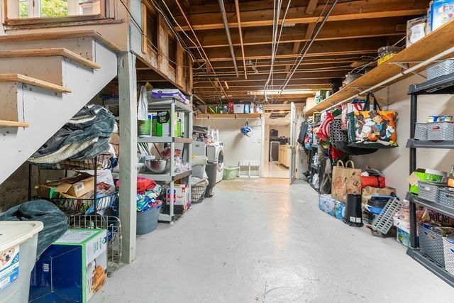 399 Cedar Brook Rd, Lynn, MA 01904