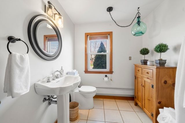 1 Fisher Rd, Hingham, MA 02043