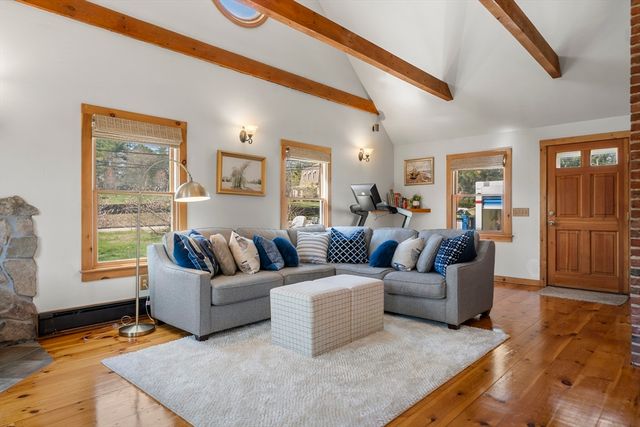 1 Fisher Rd, Hingham, MA 02043