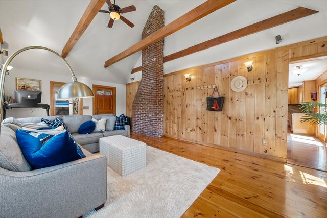 1 Fisher Rd, Hingham, MA 02043