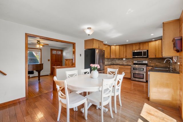 1 Fisher Rd, Hingham, MA 02043