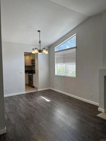 11079 Avenida De Los Lobos, San Diego, CA 92127