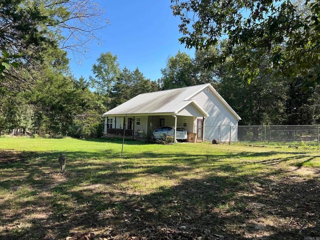 67 Springhill Dr, Greenbrier, AR 72058