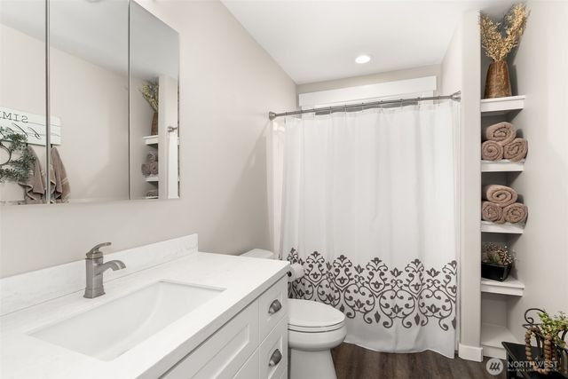 868 Coal Creek Road, Chehalis, WA 98532