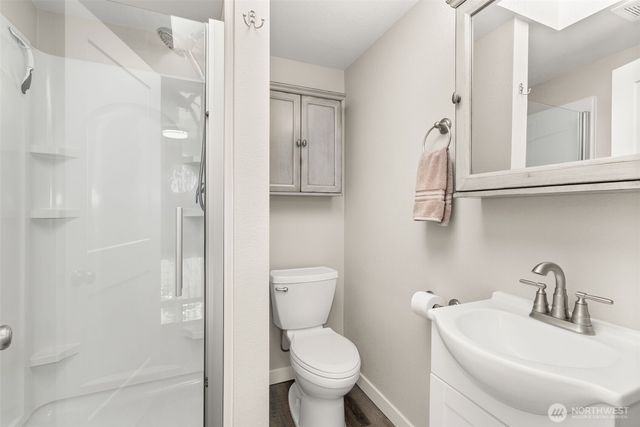 868 Coal Creek Road, Chehalis, WA 98532