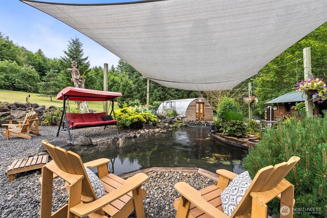 868 Coal Creek Road, Chehalis, WA 98532