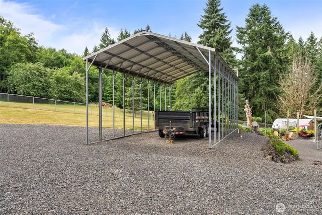 868 Coal Creek Road, Chehalis, WA 98532