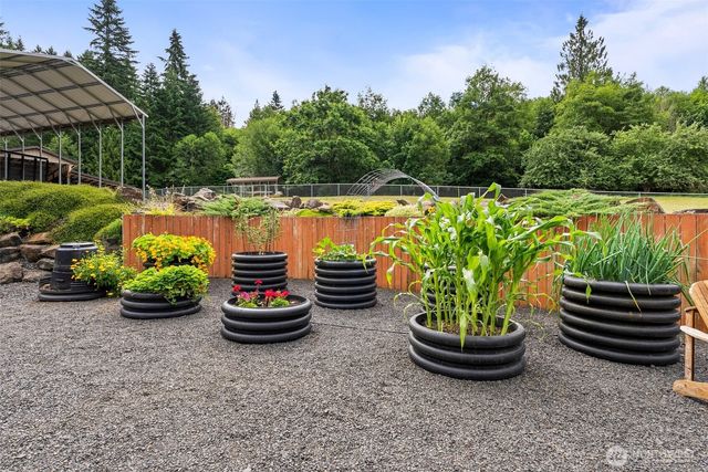 868 Coal Creek Road, Chehalis, WA 98532