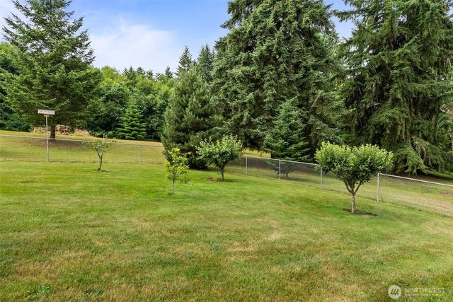 868 Coal Creek Road, Chehalis, WA 98532