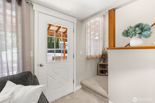 868 Coal Creek Road, Chehalis, WA 98532