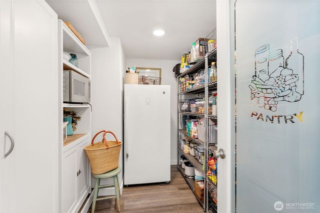 868 Coal Creek Road, Chehalis, WA 98532