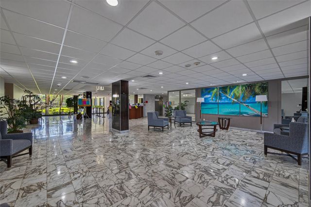 4400 Hillcrest Drive 704, Hollywood, FL 33021