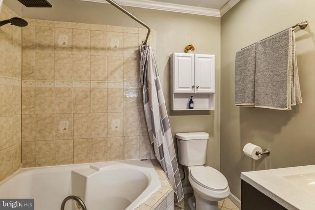 94 HIGHLAND AVE, Pennsville, NJ 08070