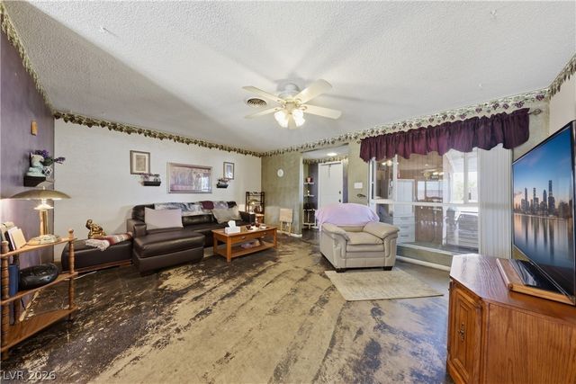 3347 Florrie Avenue, Las Vegas, NV 89121