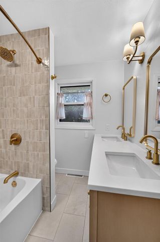 106 W 2nd Street, Waunakee, WI 53597